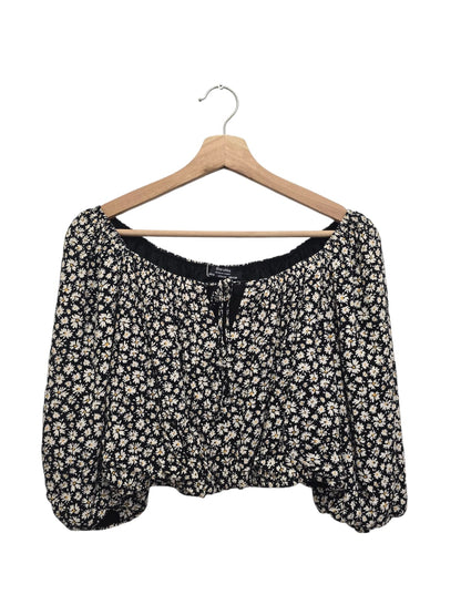 Blusa Bershka | M