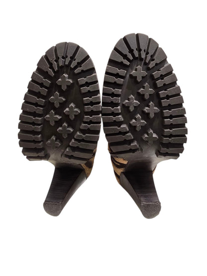 Botas Sem Marca | 37